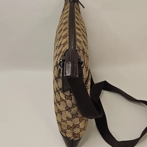 Authentic Gucci Monogram Classic Crossbody Handbag Purse Authentic - Picture 4 of 16